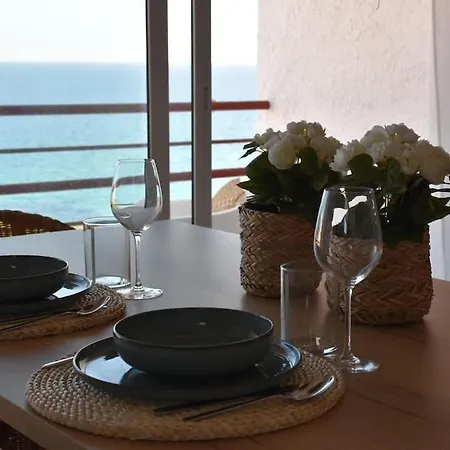 Precioso Apto Miami Playa: Beachfront Retreat With Wi-fi And Netflix Miami Playa